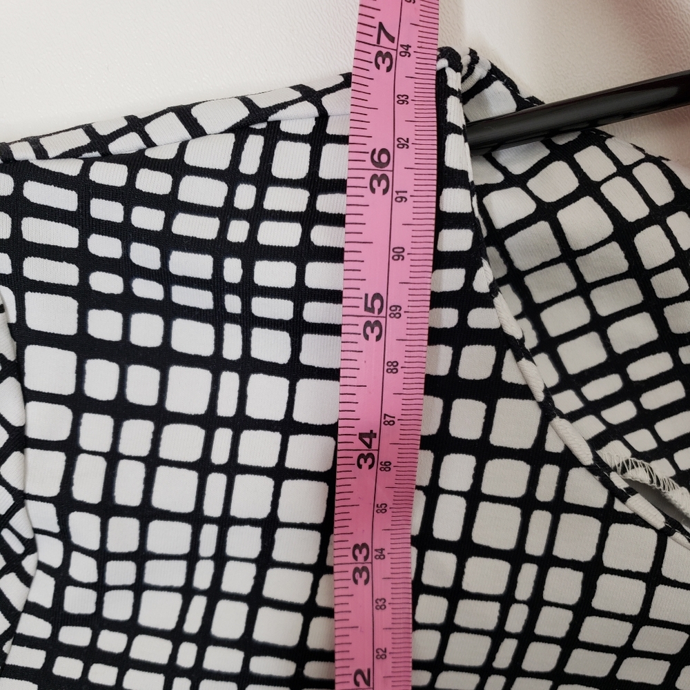J McLaughlin Patterned Dress size XS - Picture 3 of 7